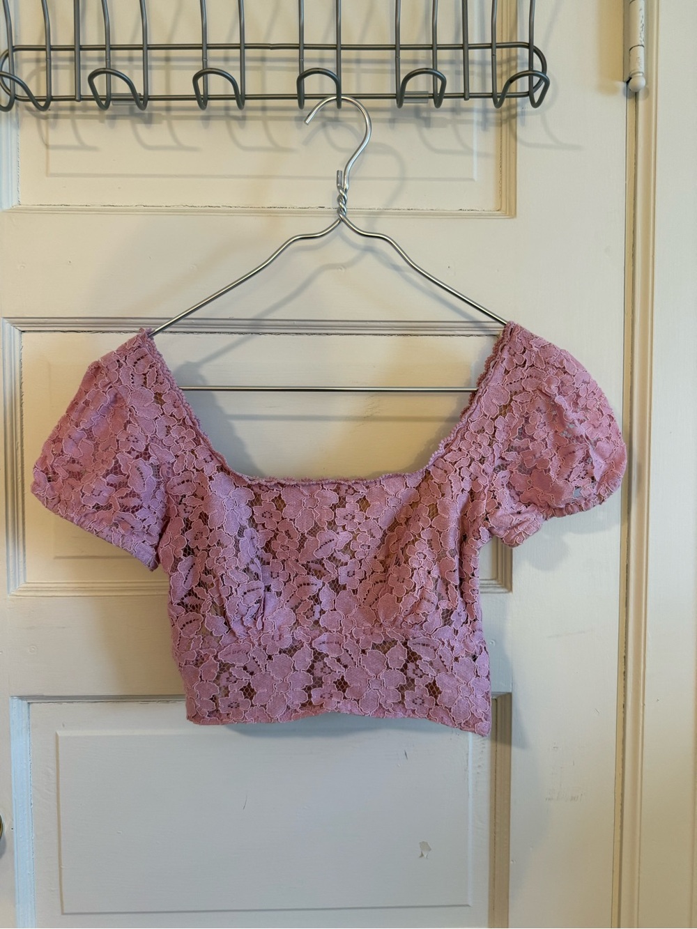 Dusty Pink Floral Lace Puff Sleeve Crop Top